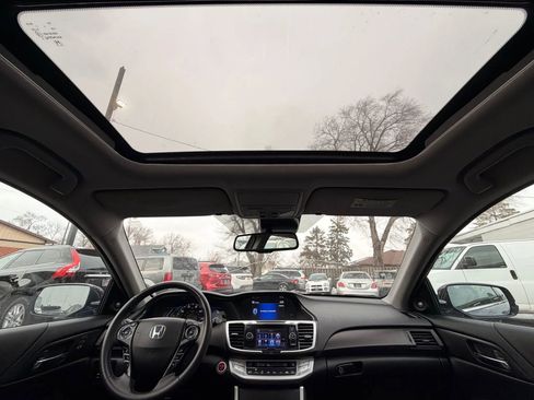 Used 2015 Honda Accord EX-L image 2