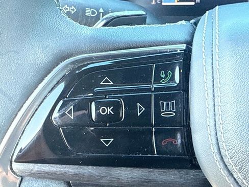 Used 2023 Jeep Grand Cherokee L Overland image 27