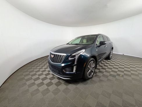 Certified 2024 Cadillac XT5 Premium Luxury AWD/4WD image 28