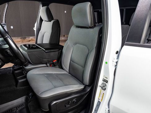 Used 2021 RAM 1500 Big Horn image 30