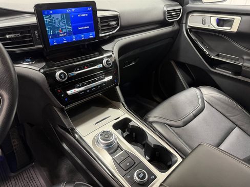 Used 2023 Ford Explorer ST w/ Equipment Group 401A image 12