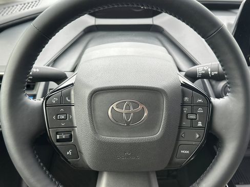 Used 2024 Toyota Prius LE image 23
