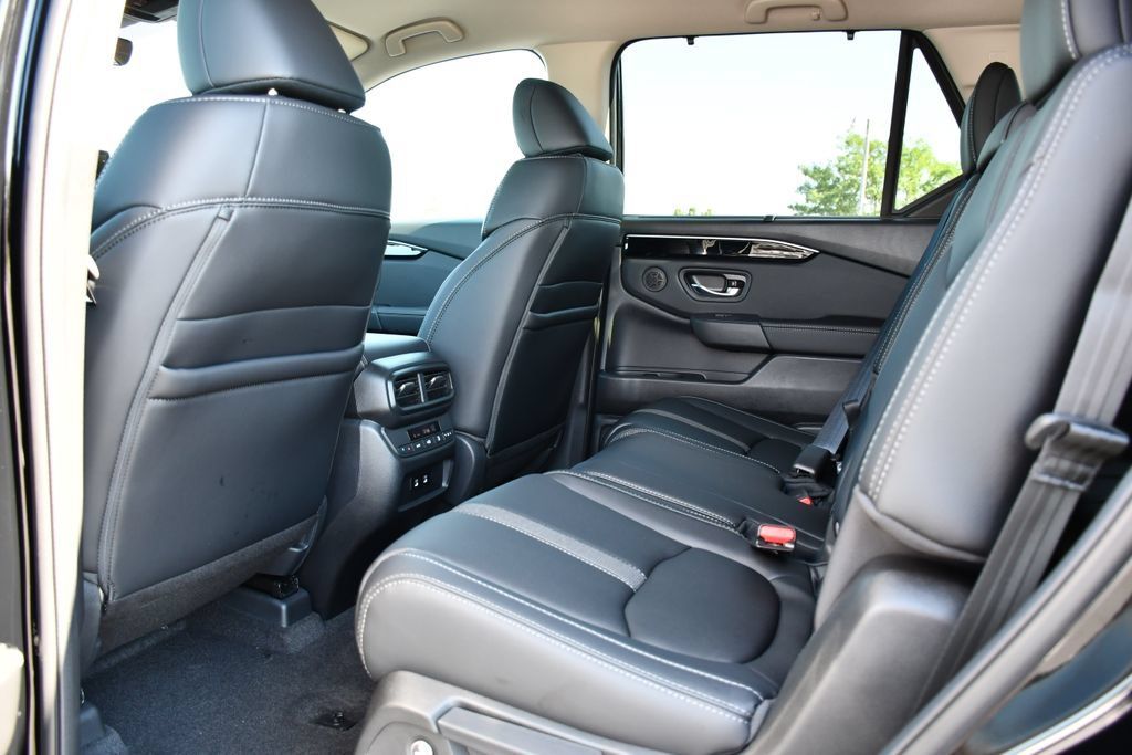 New 2026 Honda Pilot EX-L image 17