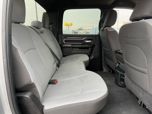 Used 2024 RAM 2500 Big Horn image 29
