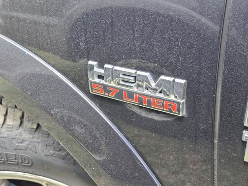 Used 2014 RAM 1500 Laramie image 10