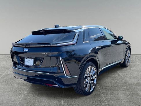 New 2026 Cadillac Lyriq Signature Luxury image 5