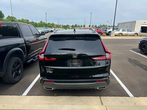Used 2024 Honda CR-V Sport image 6