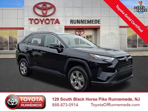 Certified 2025 Toyota RAV4 XLE FWD image 1