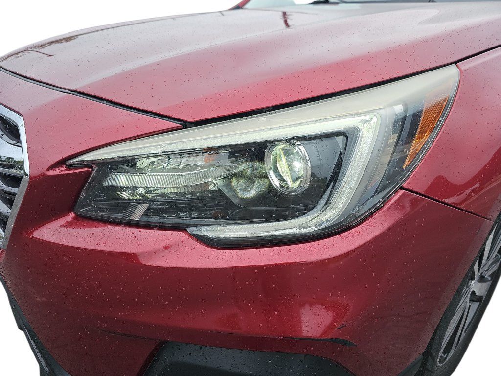 Used 2018 Subaru Outback 2.5i Limited AWD/4WD image 32