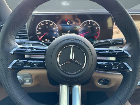 New 2026 Mercedes-Benz GLS 580 GLS 580 image 15