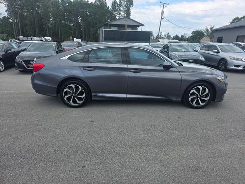 Used 2019 Honda Accord LX image 4
