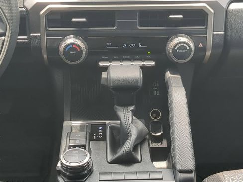 Certified 2026 Toyota 4Runner SR5 AWD/4WD image 15