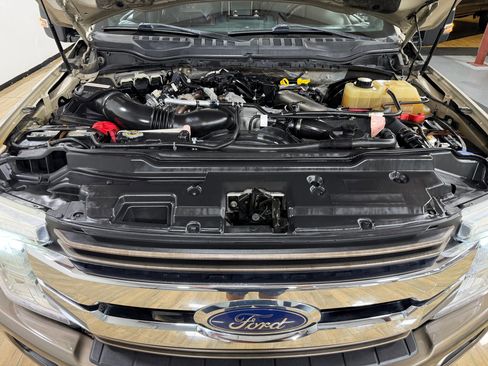 Used 2017 Ford F350 King Ranch w/ King Ranch Ultimate Package AWD/4WD image 11