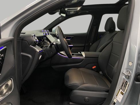 New 2026 Mercedes-Benz GLC 300 4MATIC image 29