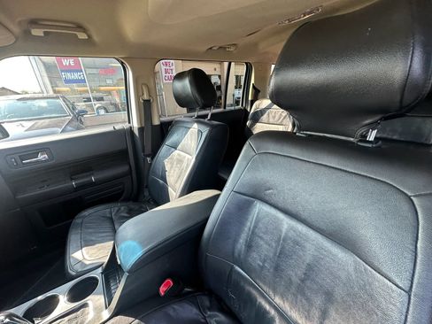Used 2015 Ford Flex SEL w/ Equipment Group 202A FWD image 13