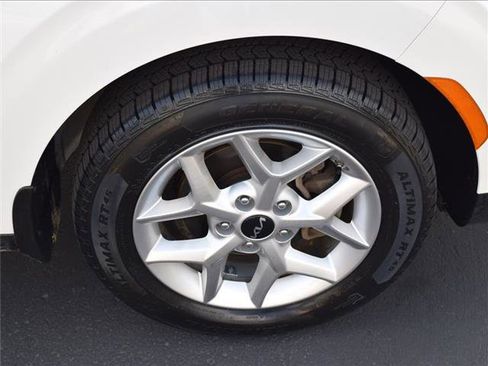 Used 2023 Kia Soul LX w/ LX Technology Package image 39