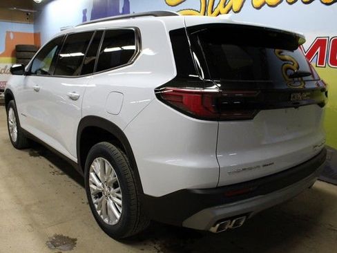 New 2026 GMC Acadia Elevation image 7