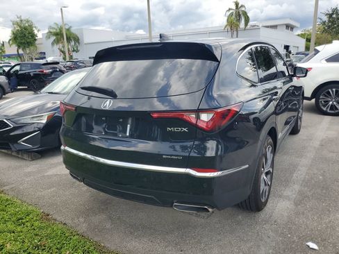 Used 2024 Acura MDX w/ Technology Package AWD/4WD image 9