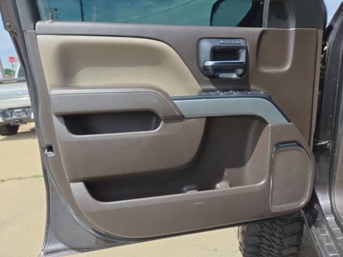 Used 2016 Chevrolet Silverado 1500 LTZ Z71 AWD/4WD image 10
