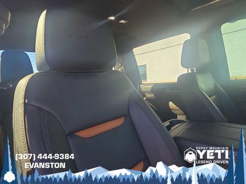 Used 2024 GMC Sierra 2500 AT4 w/ AT4 Premium Plus Package image 23