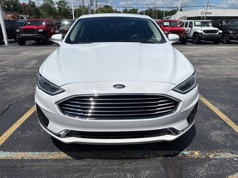 Used 2020 Ford Fusion SEL FWD image 3