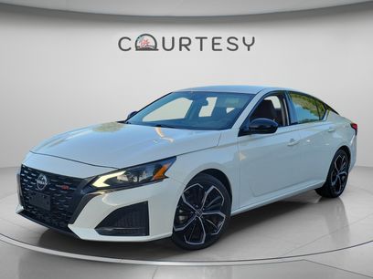 Used 2024 Nissan Altima 2.5 SR