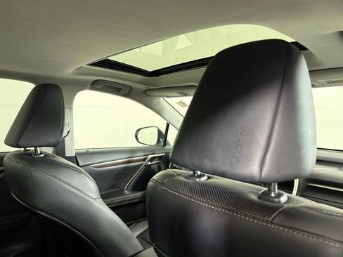 Used 2022 Lexus RX 350 FWD w/ Premium Package image 30