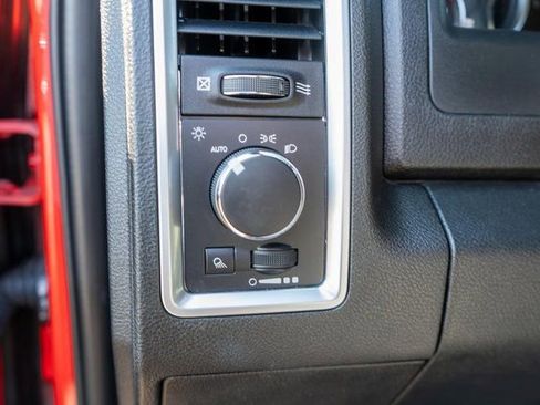 Used 2022 RAM 1500 Classic Warlock w/ Electronics Group AWD/4WD image 16