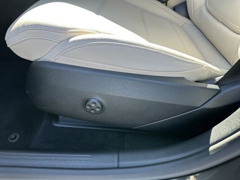 New 2026 Mercedes-Benz GLC 300 4MATIC image 13