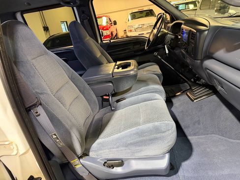 Used 2001 Ford F250 XLT AWD/4WD image 16