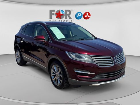 Used 2018 Lincoln MKC Select w/ Select Plus Package FWD image 7