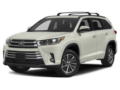Used 2019 Toyota Highlander XLE AWD/4WD image 1