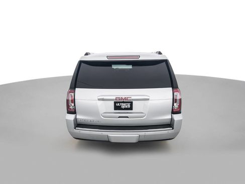 Used 2016 GMC Yukon XL Denali w/ Open Road Package AWD/4WD image 6