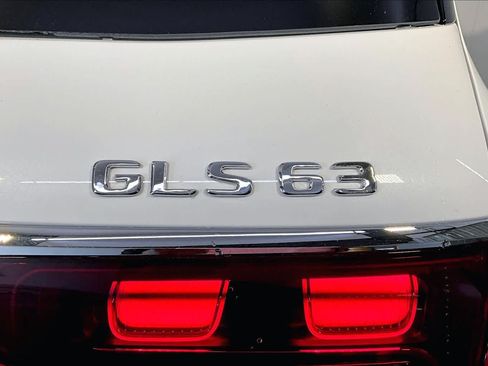 New 2026 Mercedes-Benz GLS 63 AMG 4MATIC image 6