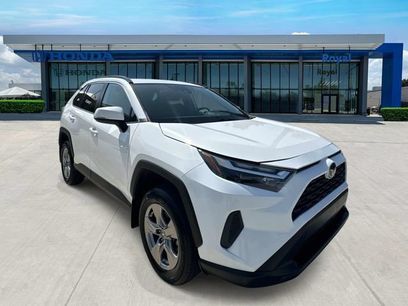 Used 2022 Toyota RAV4 XLE w/ Convenience Package