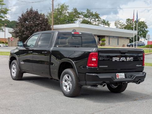 New 2025 RAM 1500 Big Horn image 7