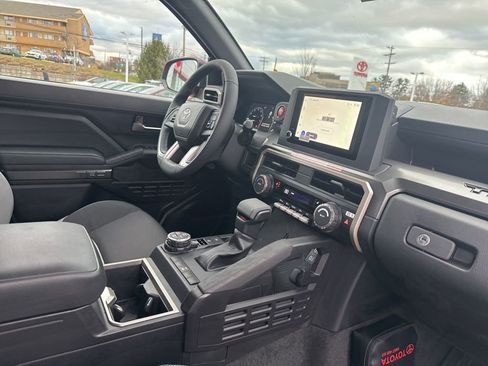 New 2025 Toyota Tacoma TRD Off-Road image 6