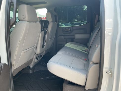 Used 2019 Chevrolet Silverado 1500 LT w/ Texas Edition RWD image 11