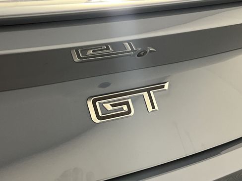 Used 2025 Ford Mustang GT Premium RWD image 28