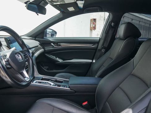 Used 2022 Honda Accord Sport image 14