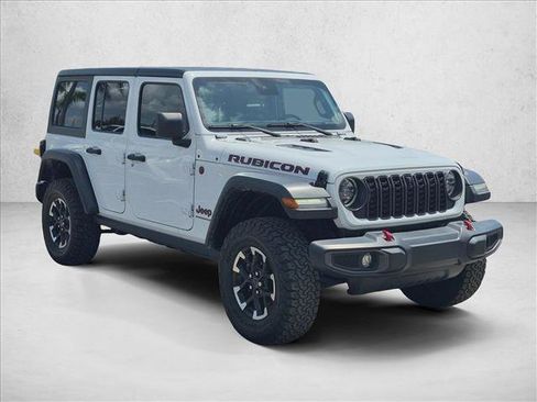 Used 2024 Jeep Wrangler Unlimited Rubicon w/ Technology Group AWD/4WD image 3