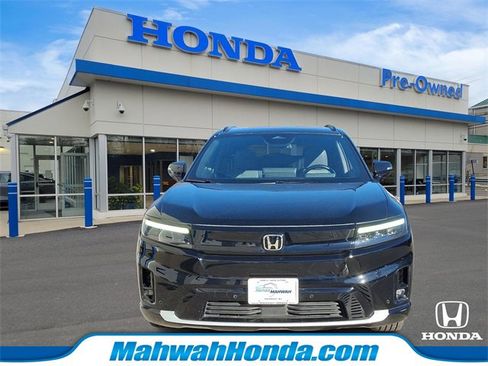 Used 2024 Honda Prologue Touring image 2