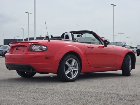 Used 2007 MAZDA MX-5 Miata Touring w/ Appearance Pkg RWD image 14
