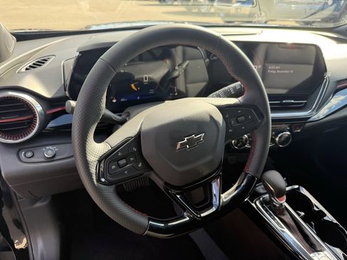 New 2026 Chevrolet Trax RS image 25