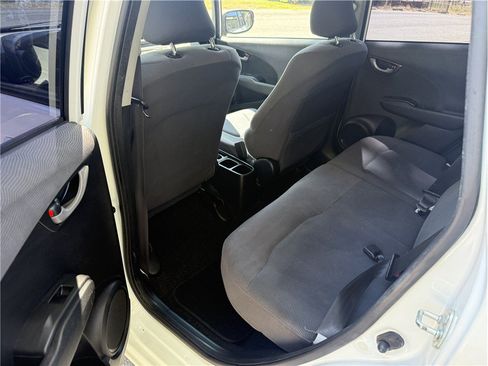 Used 2010 Honda Fit image 11