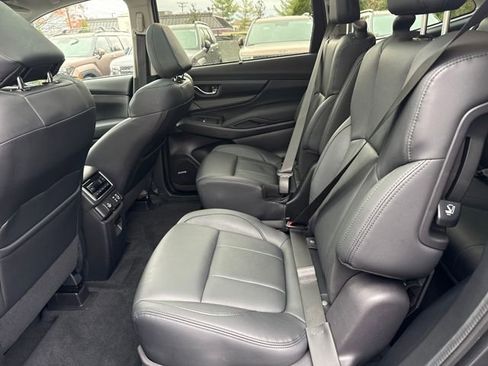Used 2025 Subaru Ascent Bronze Edition image 25