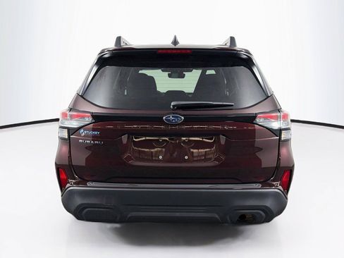 Used 2026 Subaru Forester Premium AWD/4WD image 10