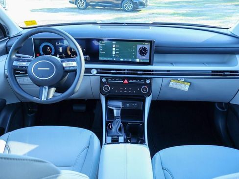 New 2026 Hyundai Tucson SEL image 6