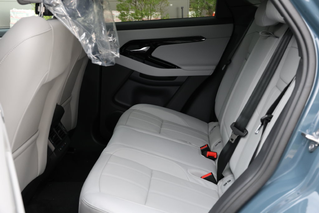 New 2026 Land Rover Range Rover Evoque S AWD/4WD image 26