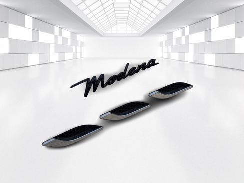 Used 2022 Maserati Ghibli Modena image 3